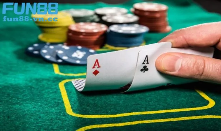 Một vài luật lệ cơ bản trong cách chơi Poker